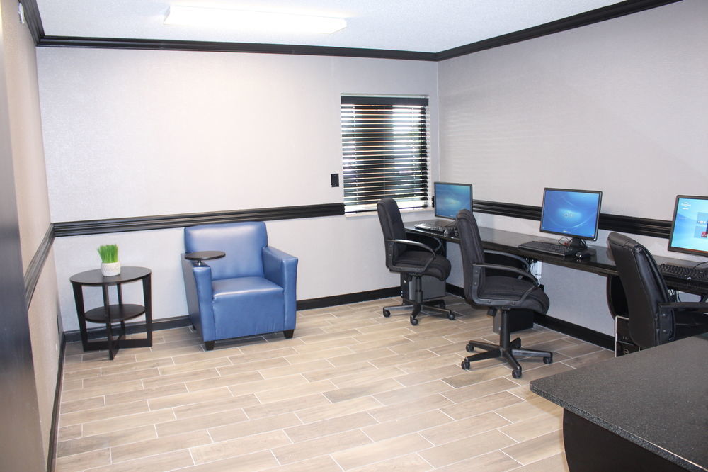 Baymont By Wyndham Canton Bagian luar foto