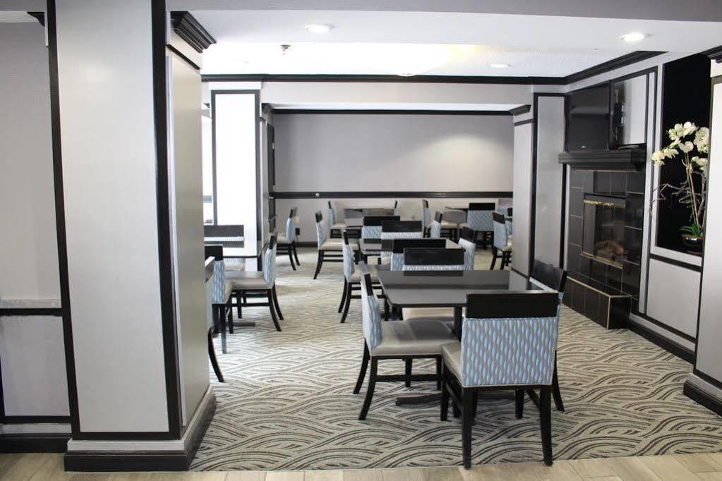 Baymont By Wyndham Canton Bagian luar foto