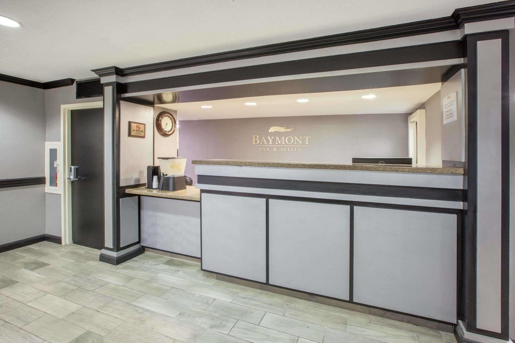 Baymont By Wyndham Canton Bagian luar foto